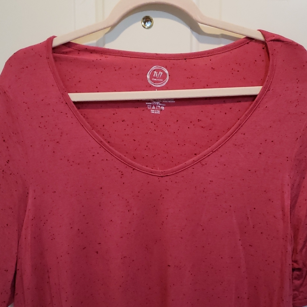 Casuql solid tee - Picture 2 of 3